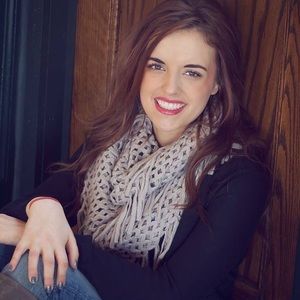 Meet your Posher, Erin